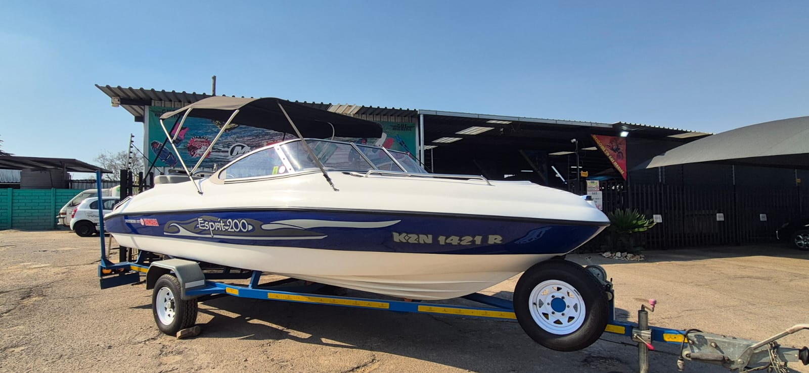 2011 Esprit 200, 200Hp Yamaha V Max - R290 000.00 - Image 2